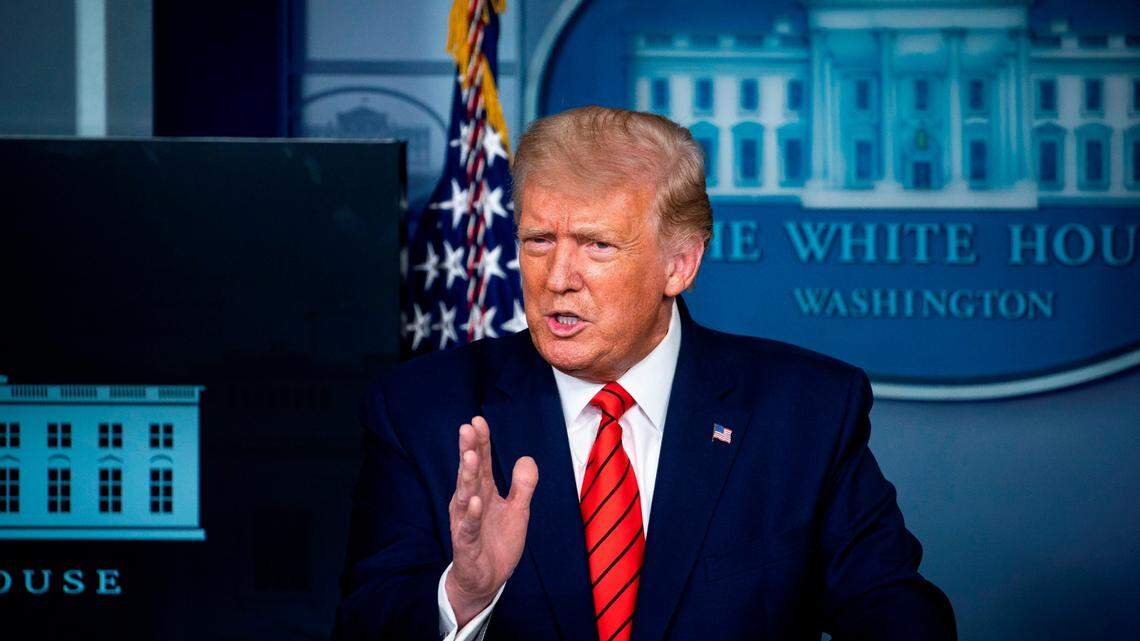 El COVID descontrolado pone al Gobierno de Trump ante la urgencia de la pandemia