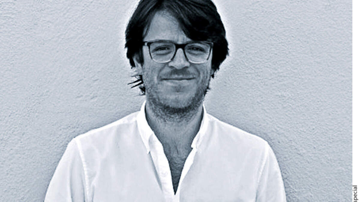 Gareth Dunnet-Alcocer prepara el guión de Blue Beetle.