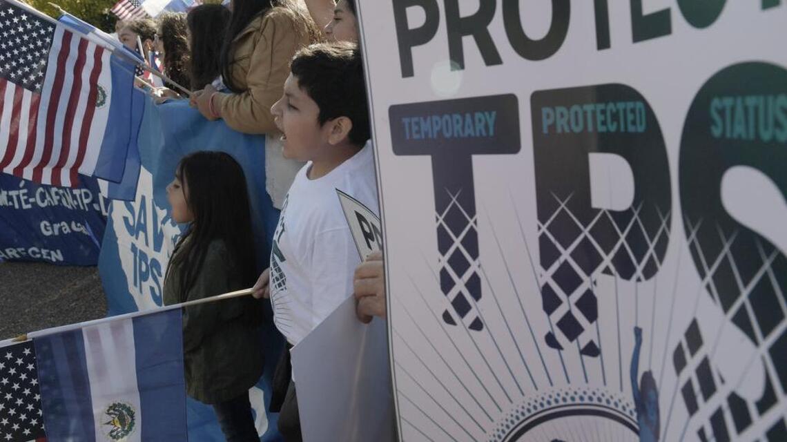 Estados Unidos extiende el TPS para Honduras y acaba con el de Nicaragua