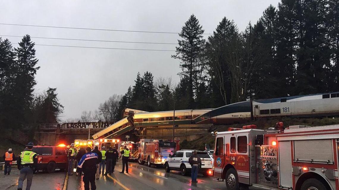‘Múltiples heridos y víctimas mortales’ en un accidente de tren en Washington
