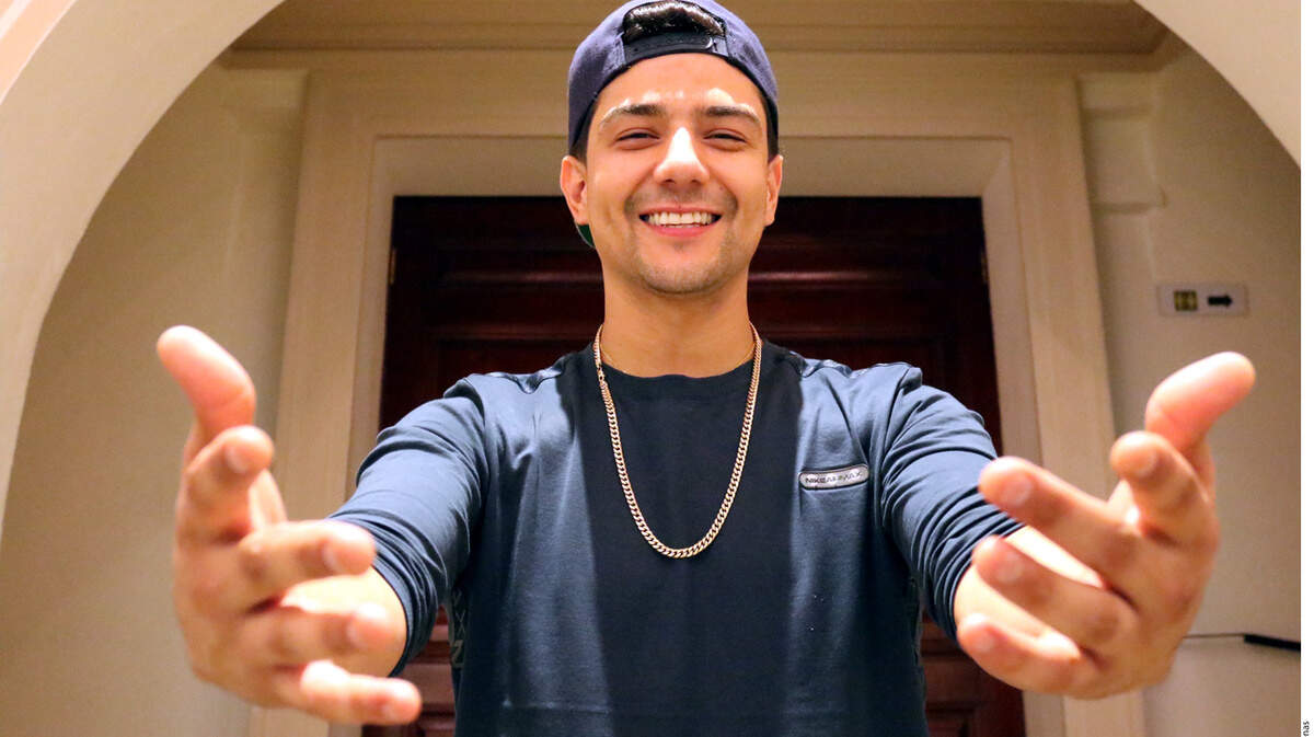 Luis Coronel obtuvo una nominación al Grammy Latino por Mejor Álbum de Música Banda.