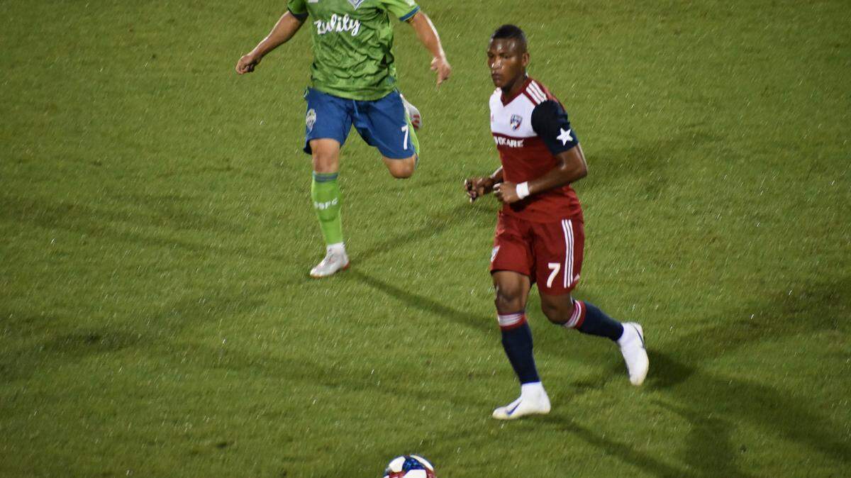 EL FC Dallas jugará frente a San José sin Carlos Gruezo (foto), así como otros jugadores concentrados con su selección nacional.