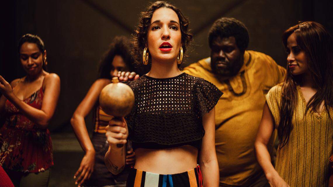 “El trabajo artístico debe de venir siempre desde adentro de lo más real que hay de uno mismo, y de ahí es desde donde me gusta trabajar a mí”, comparte iLe.