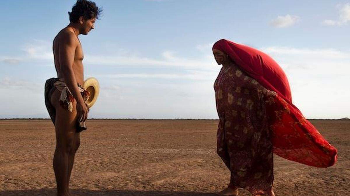 Rapayet (José Acosta) y Zaida (Natalia Reyes) en una escena de “Pájaros de verano”.