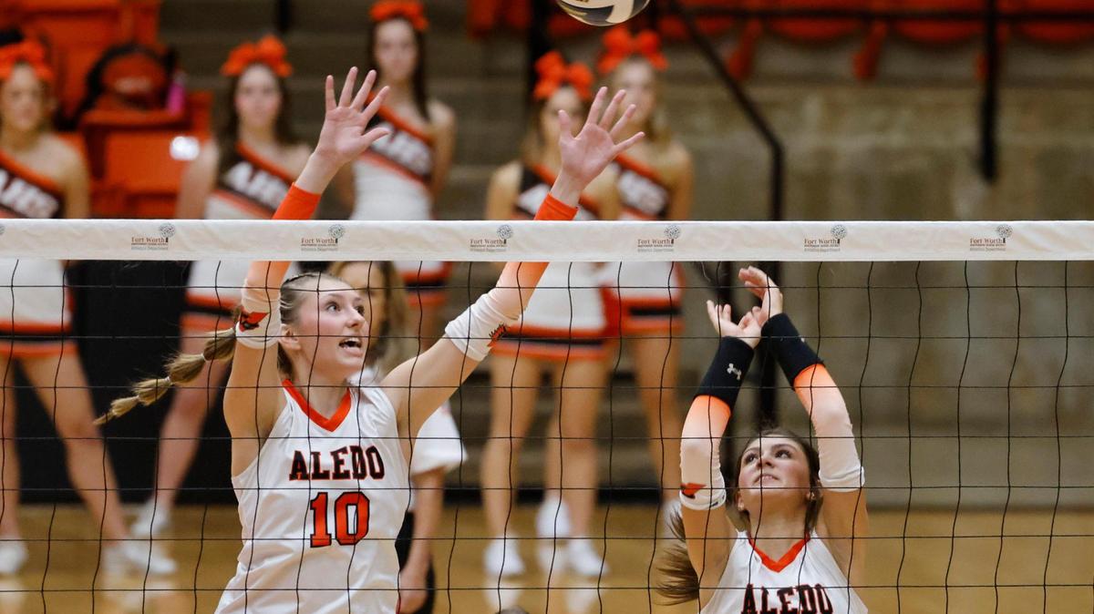 Aledo will face Colleyville Heritage in the Class 5A D1 volleyball regional finals.