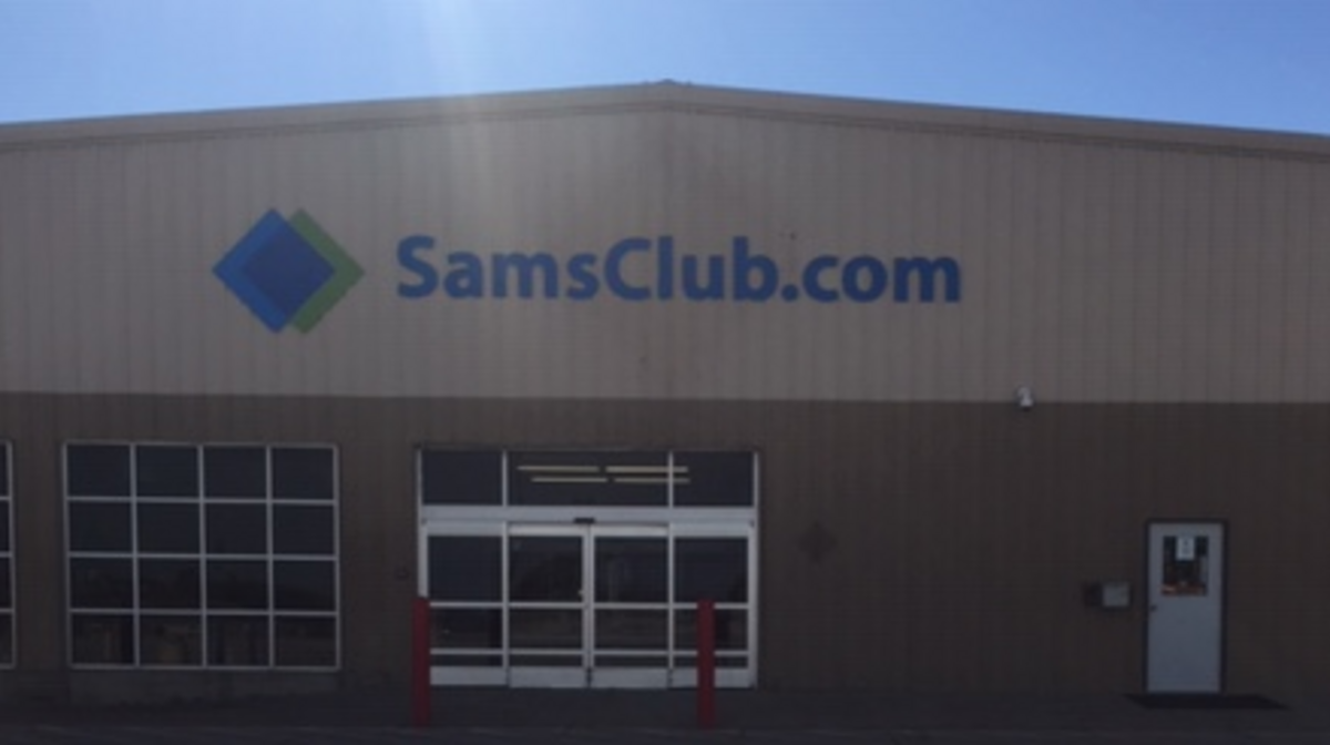 Sam’s Club is turning it’s old brick and mortar space in southeast Fort Worth into an online fulfillment center to expedite online orders.