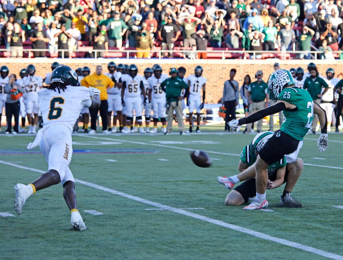On his second attempt Southlake Carroll kicker Gavin Strange (25) puts it through the uprights with three seconds remaining to defeat Longview during the UIL 6A D2 Semifinals football game at Gerald J. Ford Stadium in University Park, Texas, Saturday, Dec. 14, 2024.