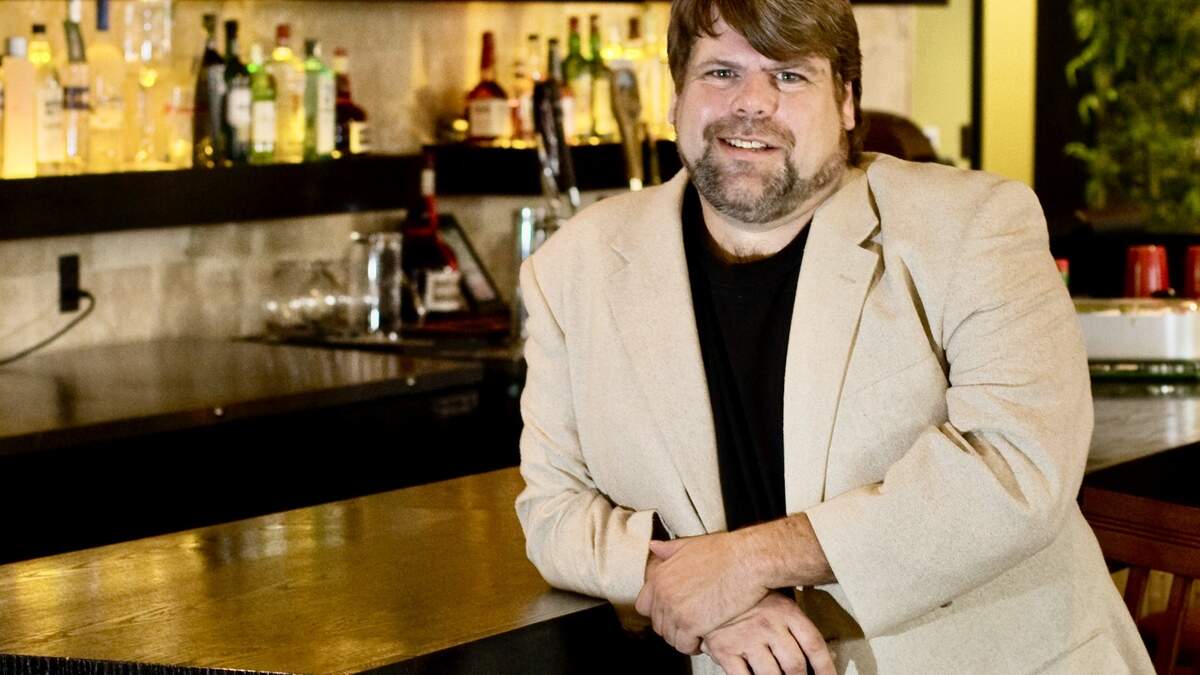 Chef Paul Willis in the original Yucatan Taco Stand August 19, 2008. The restaurant will reopen as Tres Amigos with some Willis recipes.