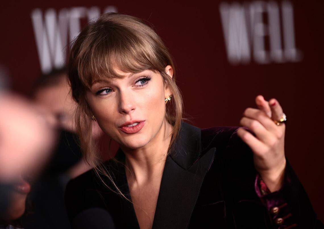 Taylor Swift in November 2021 in New York. (Dimitrios Kambouris/Getty Images/TNS)