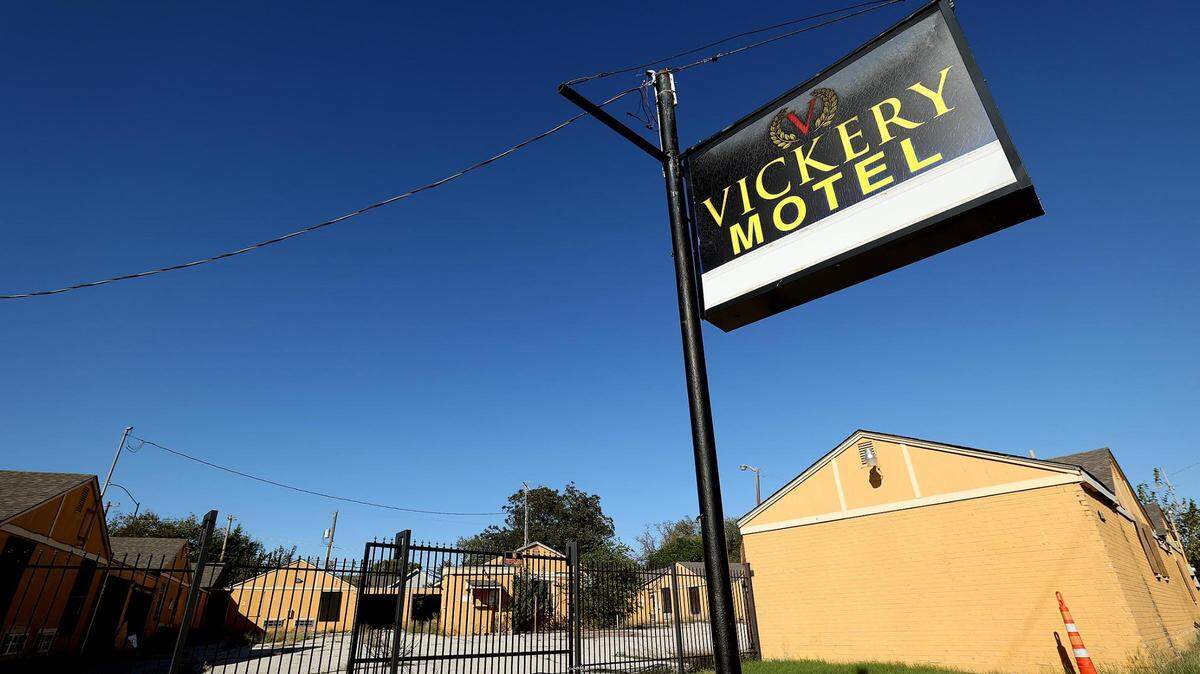 The Vickery Motel, now closed, is facing demolition. Neighbors in Como are seeking a historical marker for the area.