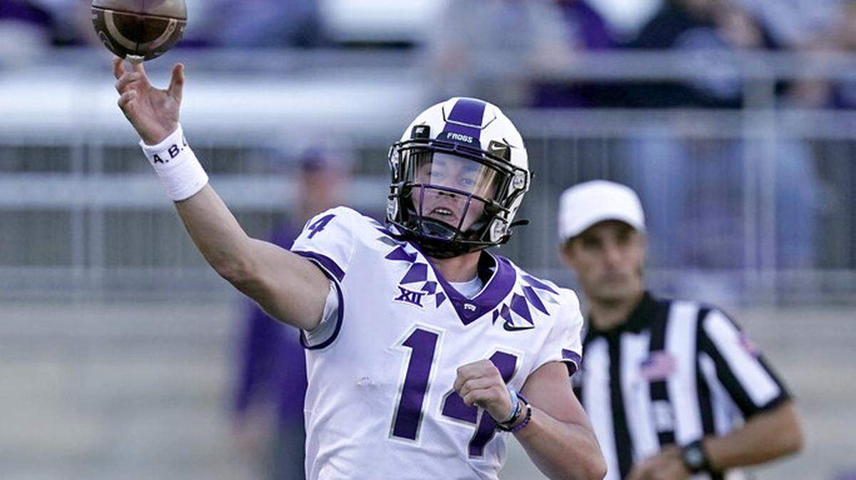 TCU quarterback Chandler Morris, throwing downfield in Saturday’s loss at Kansas State, completed 9 of 14 for 111 yards in relief of Max Duggan. Coach Gary Patterson has not named a starter for the Horned Frogs’ next game against Baylor.