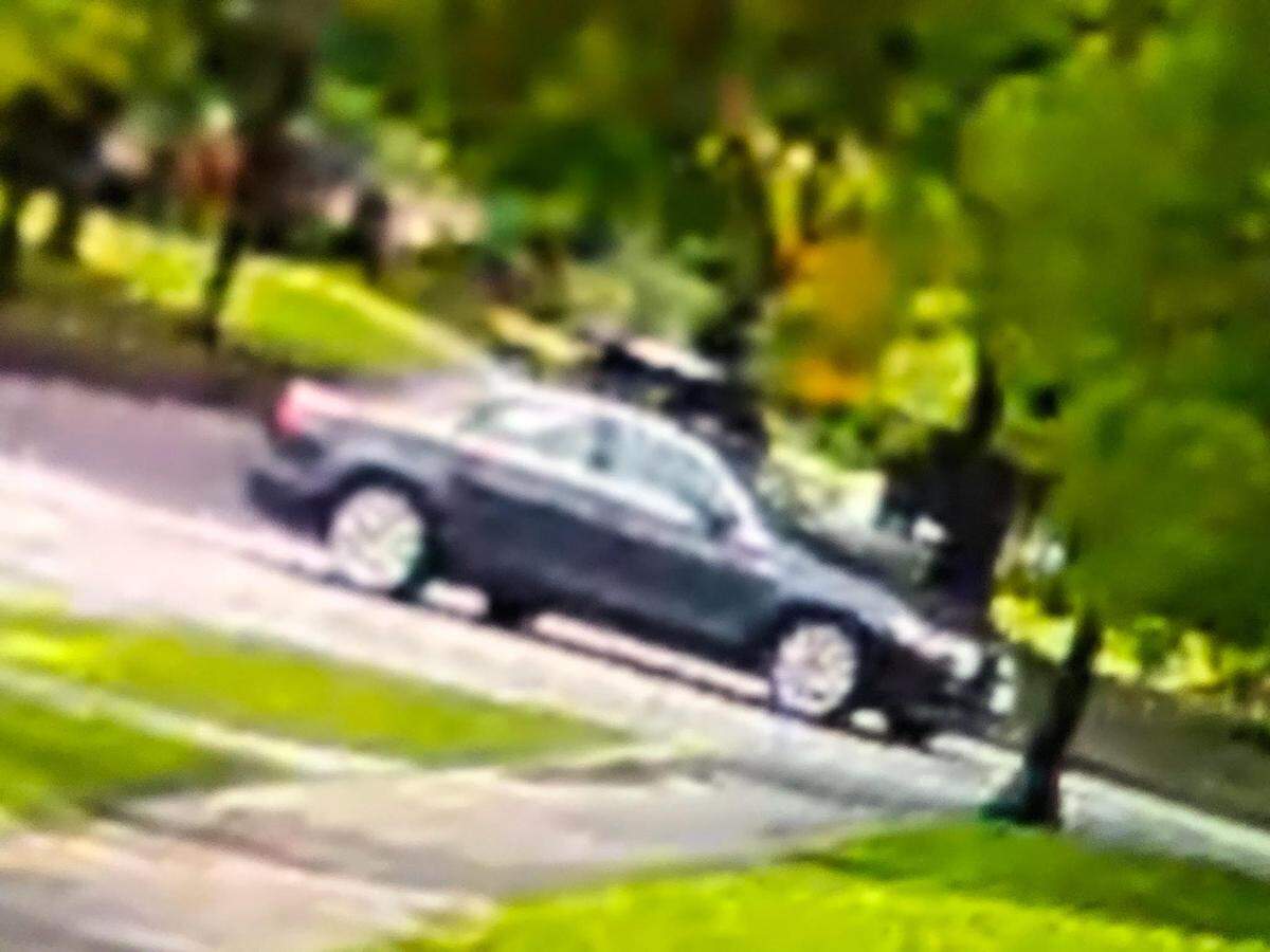 Police believe this is the car the suspect was driving in the kidnapping of an 8-year-old Fort Worth girl.