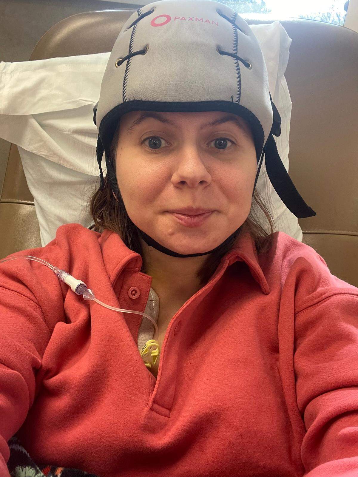 Fort Worth Star-Telegram Reporter Eleanor Dearman attends her first chemotherapy appointment on Nov. 20, 2023.