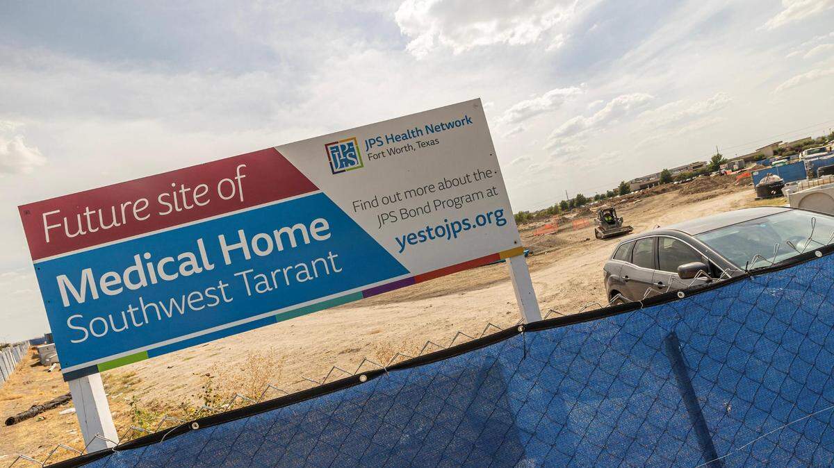 Construction is underway at a future site of a ‘Medical Home’ from the JPS Health Network at the intersection of Granary Road and Mesa Springs Drive in Fort Worth on Tuesday, Aug. 22, 2023.
