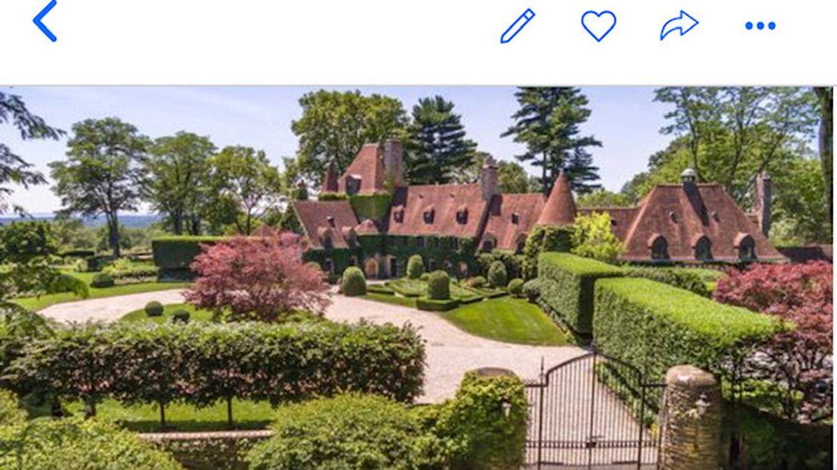 Fashion legend Tommy Hilfiger has sold his Connecticut manor for $45 million.