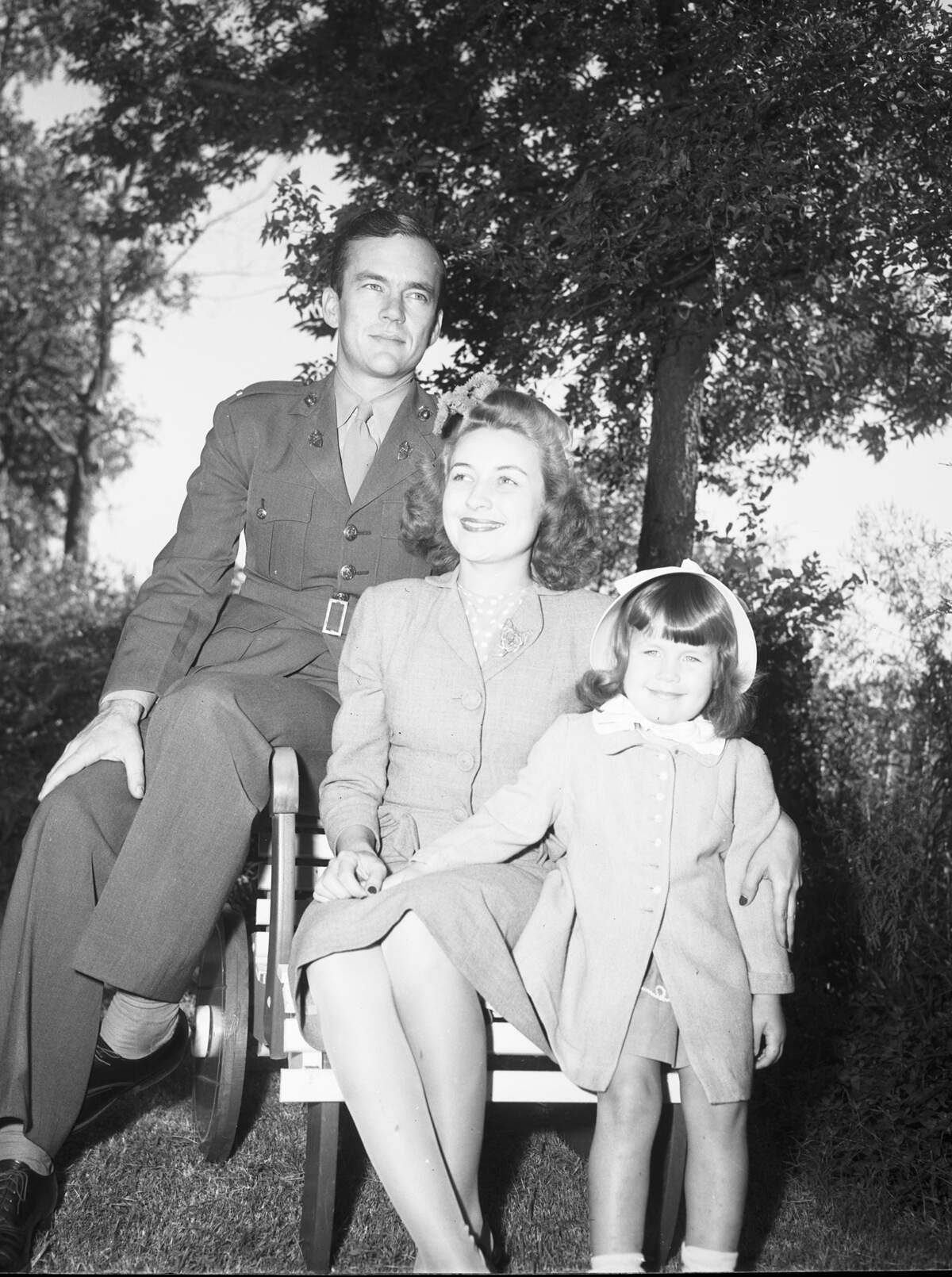Edmund Van Zandt wrote “The Iron Orchard” in 1966 under the assumed name Tom Pendleton. He’s seen here with his wife, Durelle, a former big-band vocalist, and daughter, Eden, later a Star-Telegram columnist.