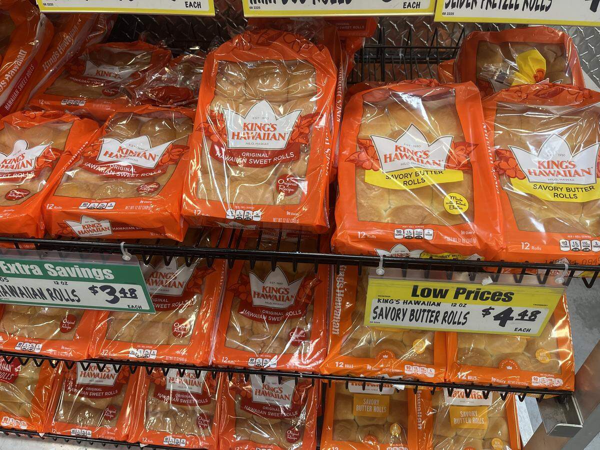 A 12-pack of King’s Hawaiian Rolls at Winco in Fort Worth on Nov. 5, 2025.