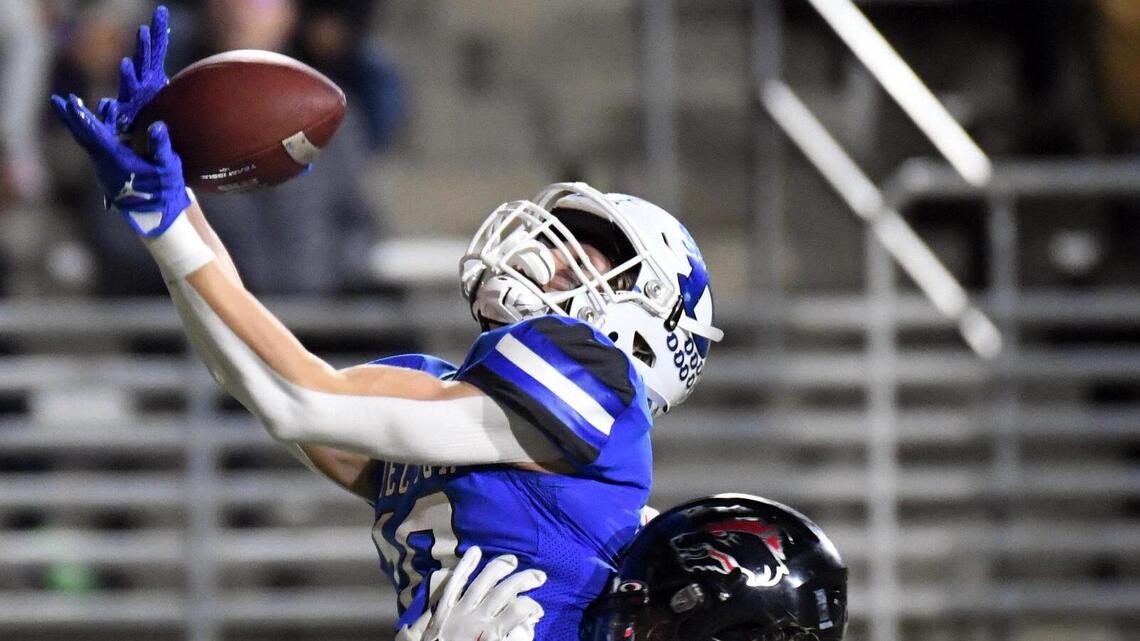 Decatur rallies in the second half, comes up short against top-ranked China Spring