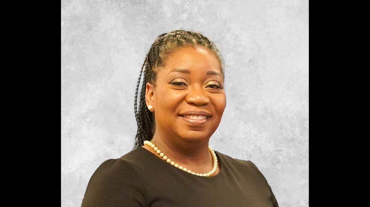 Candra Rogers, an assistant principal at Corsicana ISD’s Collins Intermediate School, was injured in a “classroom disruption,” according to school officials. Rogers said Tuesday that she’s lost her vision in the right eye.