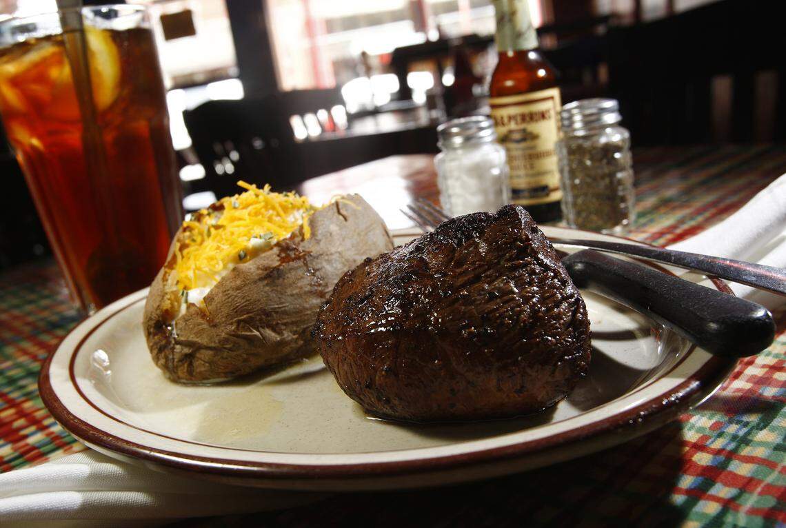 The baseball-cut top sirloin, a 10- to 11-ounce steak with baked potato, put the Star Cafe on top as the best cheap steakhouse in a DFW.com best of list.