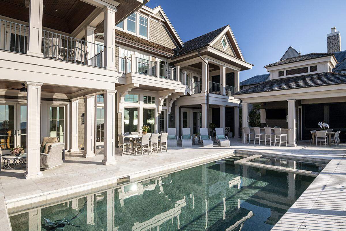 Pool area