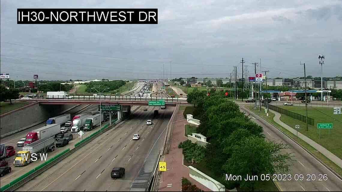 3 of the 10 deadliest stretches of highways in Texas can be found in Dallas-Fort Worth