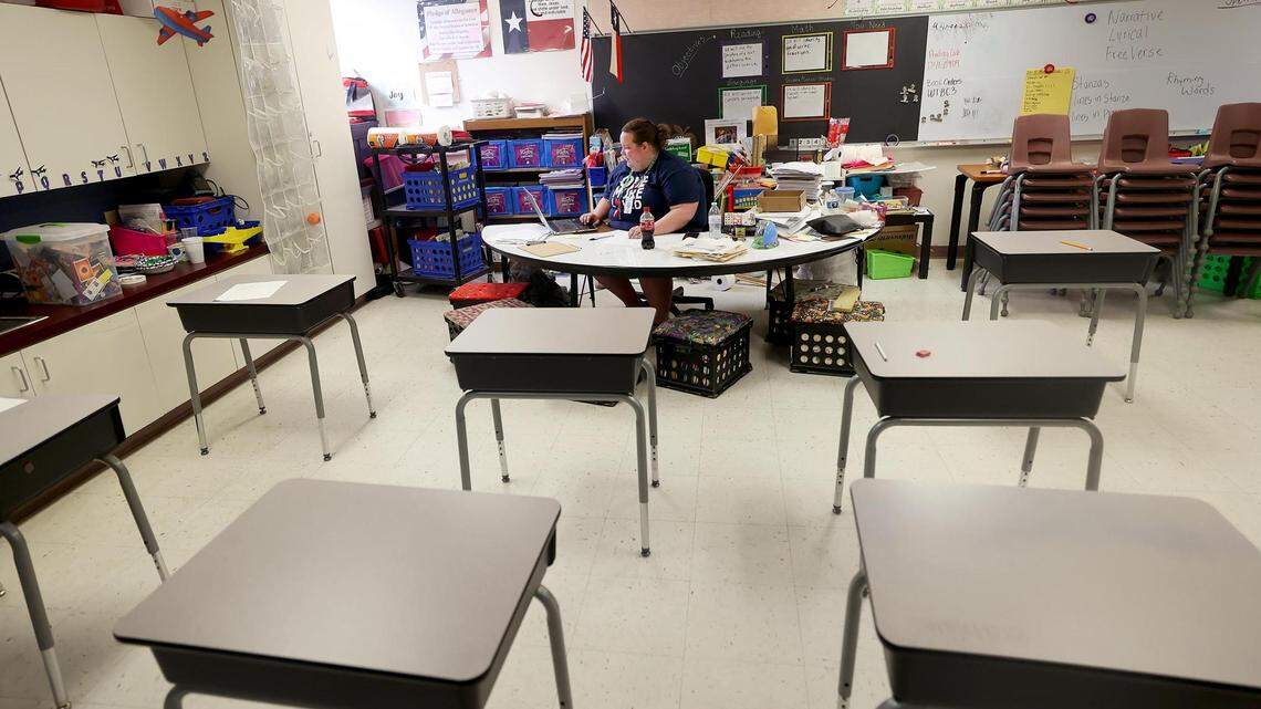 Mineral Wells ISD has a 4-day school week. A new Texas Senate bill would make that illegal