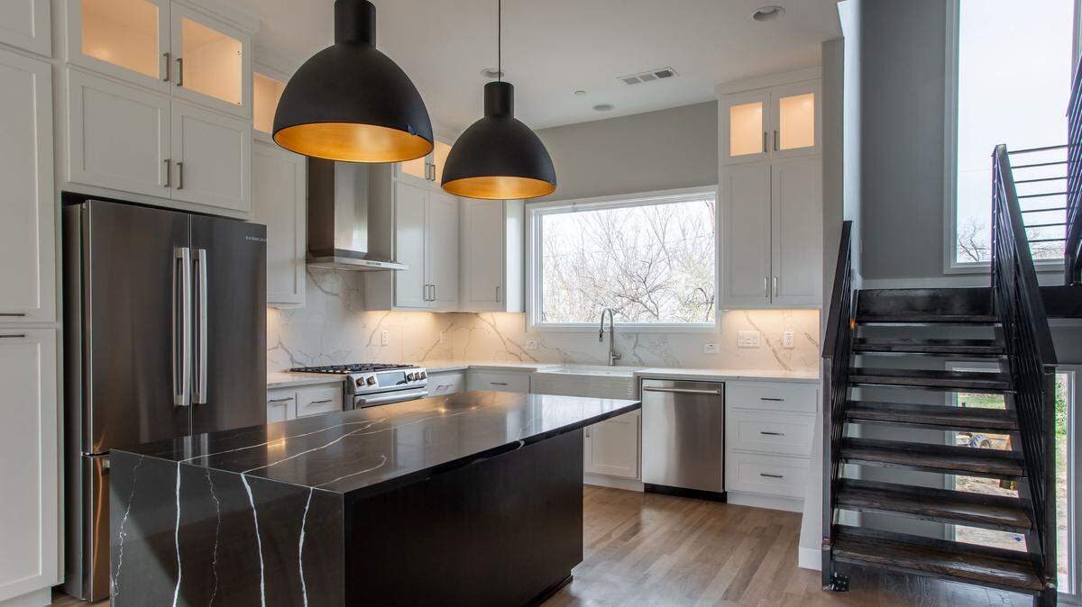 The Riverwalk Residences are situated high on the banks of the Trinity River Trail System.