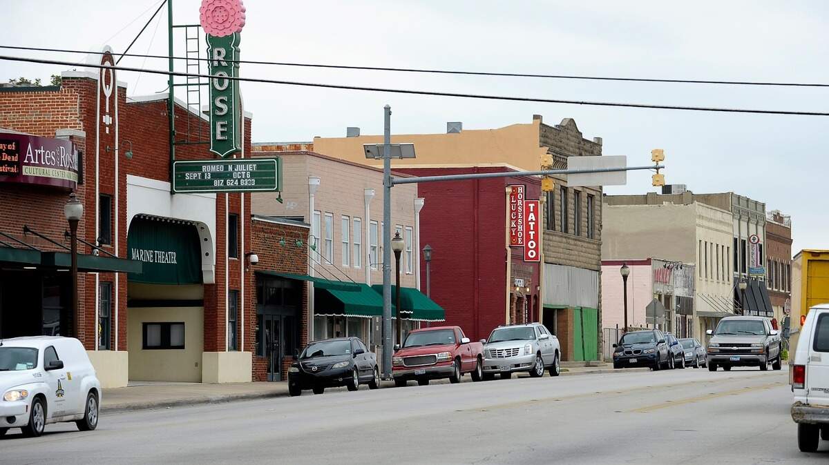 The Historic Northside District will have walk-along surveys by Community Design Fort Worth in partnership with Vanderbilt University through a $110,000 grant to document the cultural identity of the neighborhood. Shot on North Main Street in Fort Worth, TX, Tuesday, Oct. 29, 2013.  (Star-Telegram/Max Faulkner)