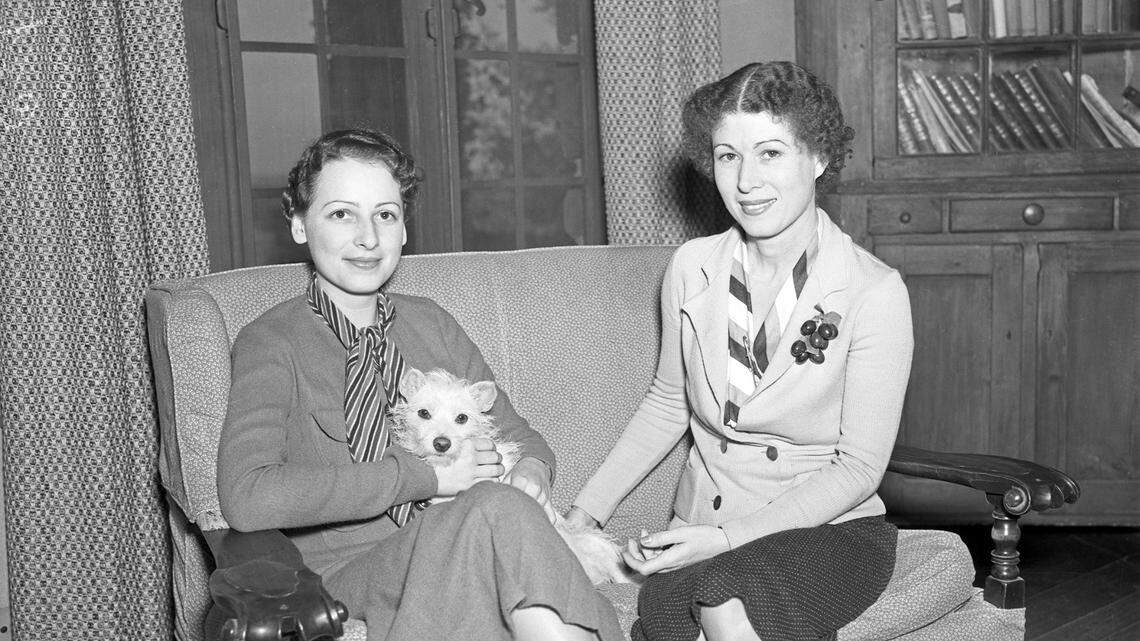 Barbara Friedman, left, with her stepmother, Mamye Potishman Friedman in 1936.