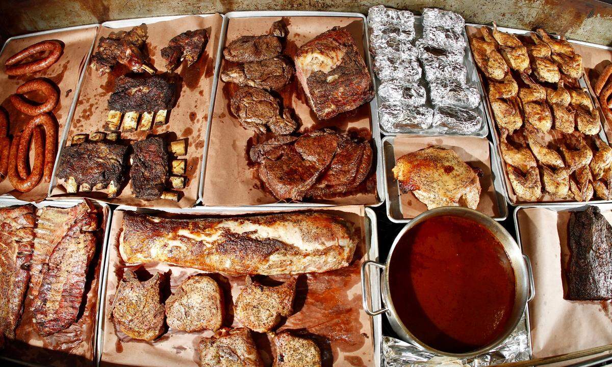 The featured attraction at Cooper’s is right at the front door, customers order their meats right from the huge smoker.. Coopers touts itself as “home of the big chop.”
