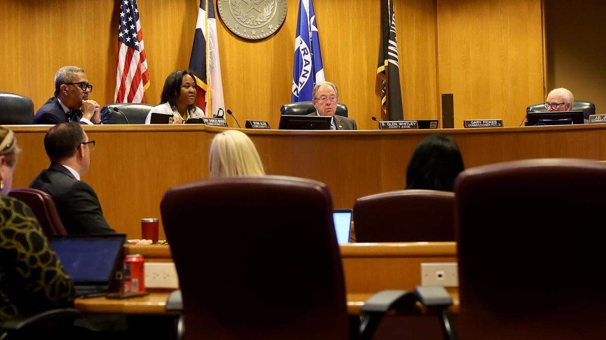 The Tarrant County Commissioners Court met on Tuesday in Fort Worth and approved the county’s 2023 budget.