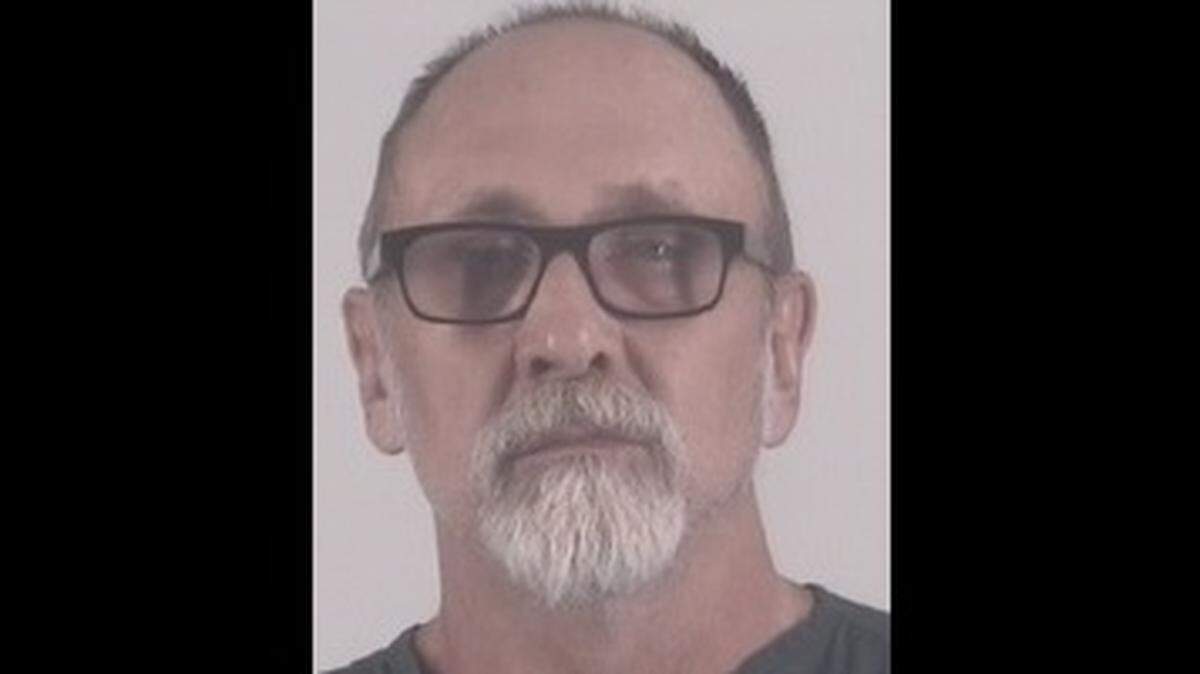 Convicted sex offender Kevin Hasty of Fort Worth was back in jail Monday.