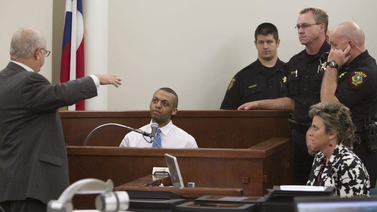 Steven Nelson took the witness stand to testify in his own defense in the brutal suffocation death of Arlington pastor Clint Dobson. Surrounded by sheriff’s deputies and with his shackles concealed from jurors, Nelson testified on Oct. 5, 2012.