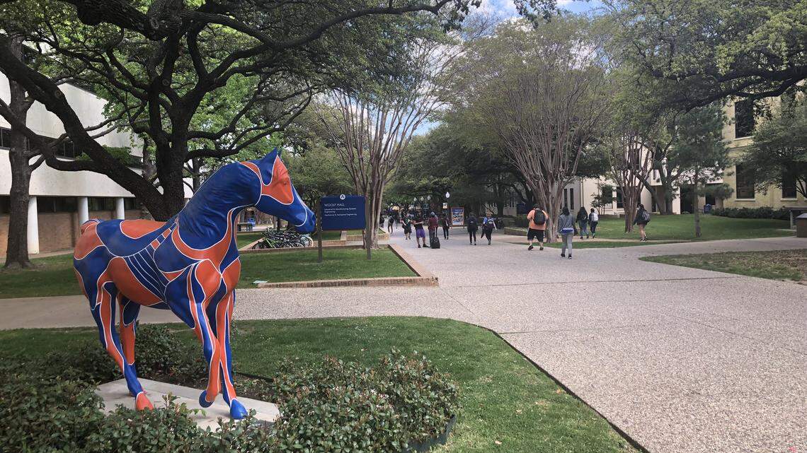 kjohnson@star-telegram.com