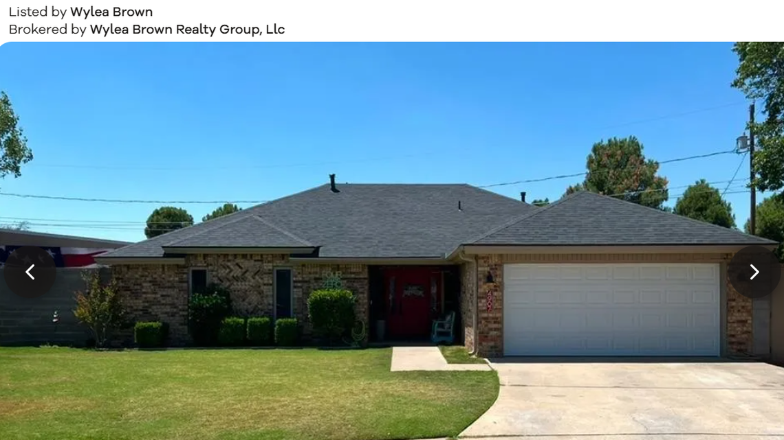 Exterior of the Texas house