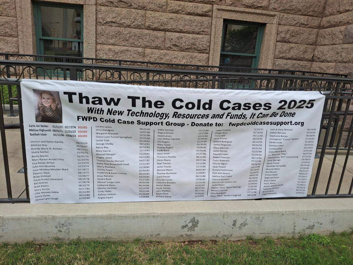 Thaw The Cold Cases aims to raise awareness about Fort Worth’s nearly 1,000 unsolved homicides and call for more resources to investigate them. The third annual awareness walk finished outside the Tarrant County Courthouse on April 19.