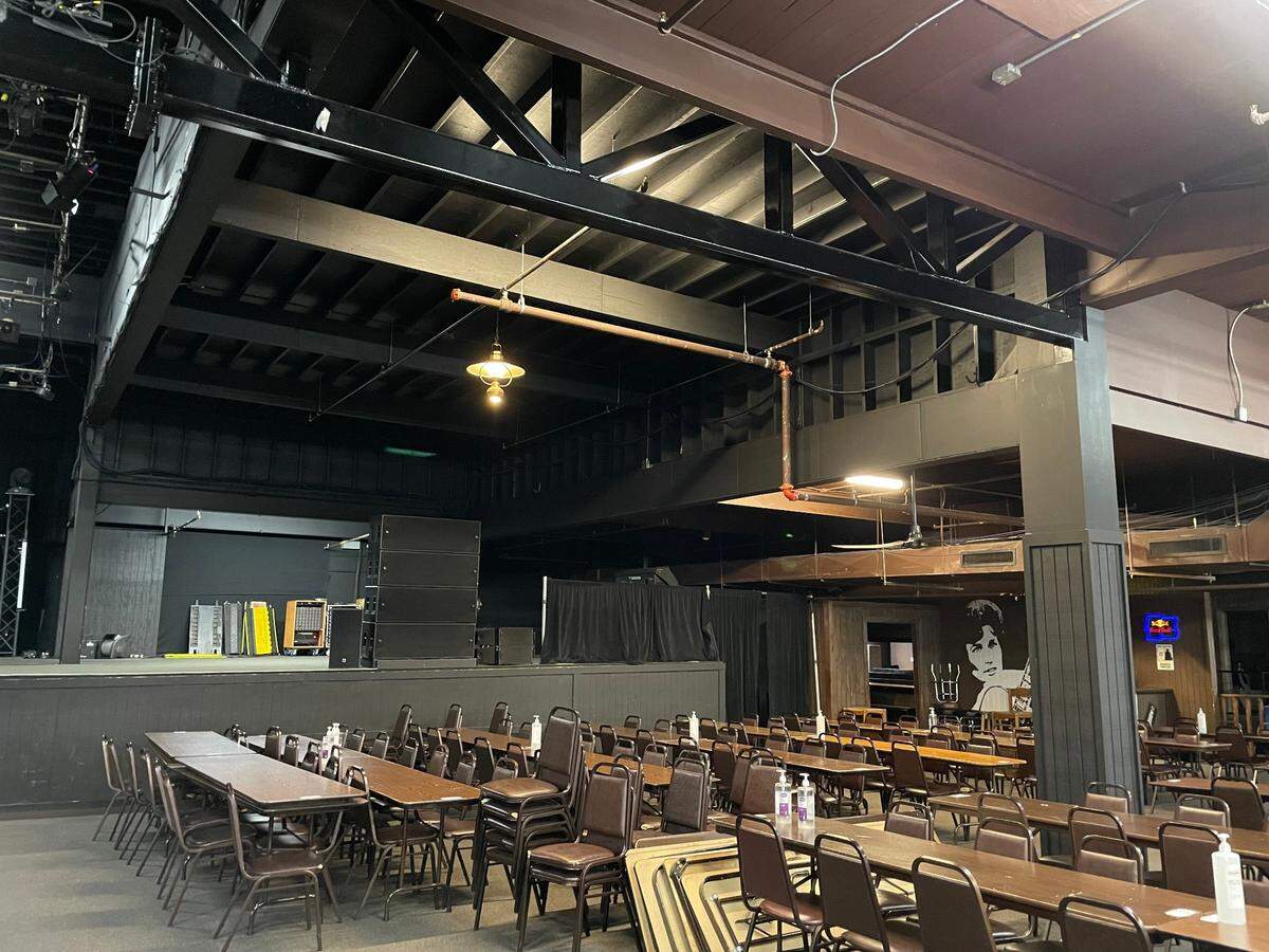 Renovations on the main stage at Billy Bob’s Texas in the historic Fort Worth Stockyards is complete improving sight lines and enhancing acoustics.