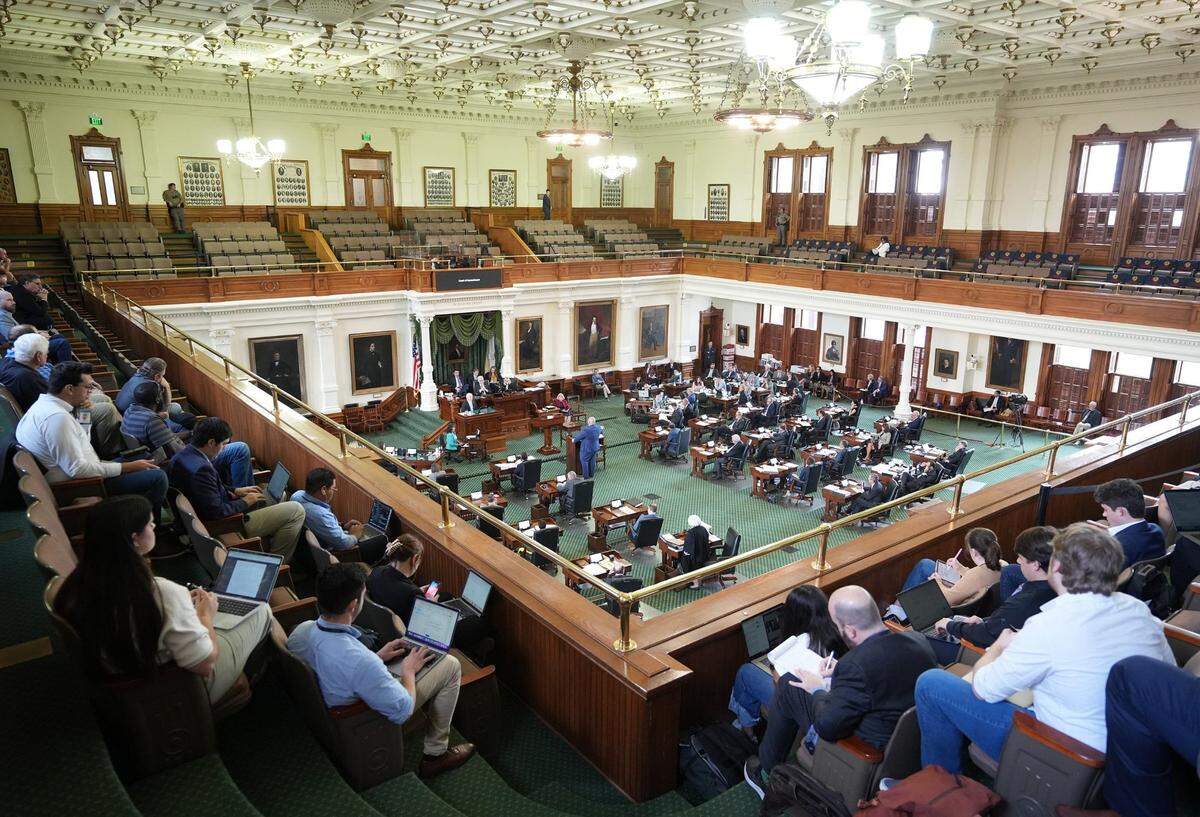 Defense attorney Chris Hilton questions witness Austin Klinghorn, associate deputy attorney general for legal counsel, at the impeachment trial Thursday, Sept. 14, 2023, of Attorney General Ken Paxton at the Texas Capitol.
