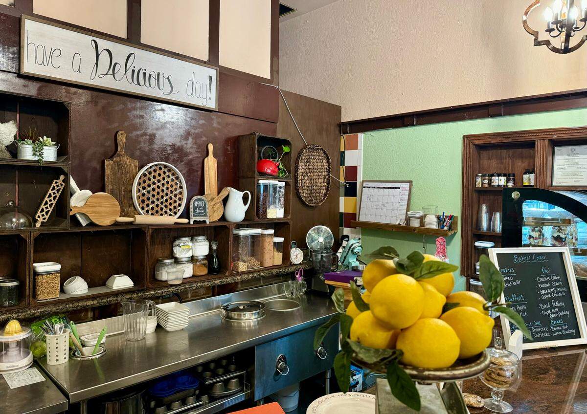 Simply Divune Cafe offers breakfasts, lunches, pies and bread pudding.