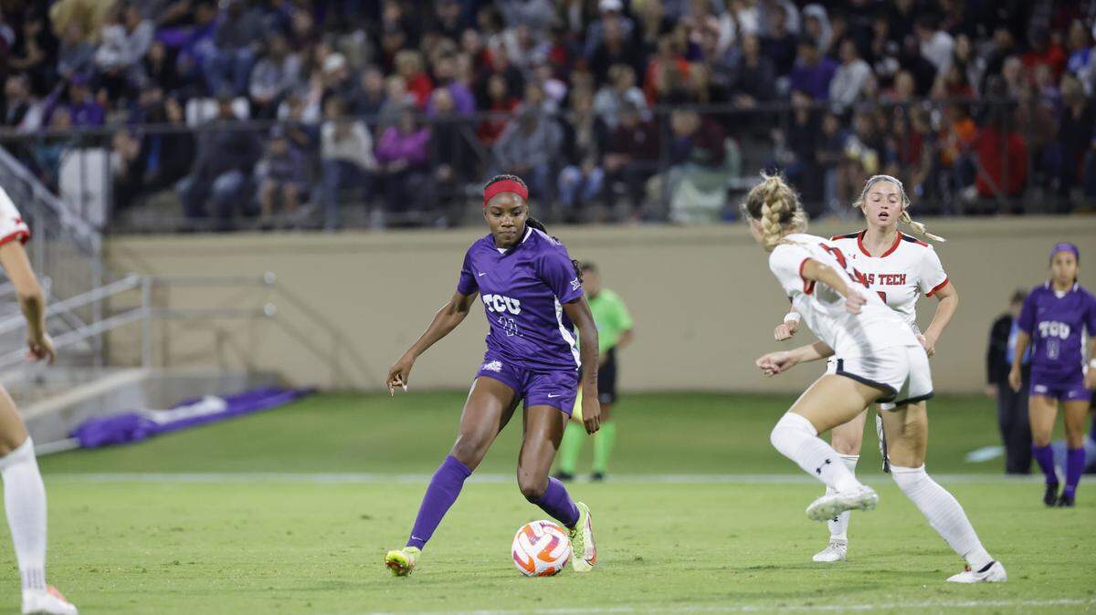 TCU’s Messiah Bright dribbles the ball vs Texas Tech soccer at the Garvey-Rosenthal Soccer Complex in Fort Worth, Texas on October 27, 2022 (Photo by/Gregg Ellman)