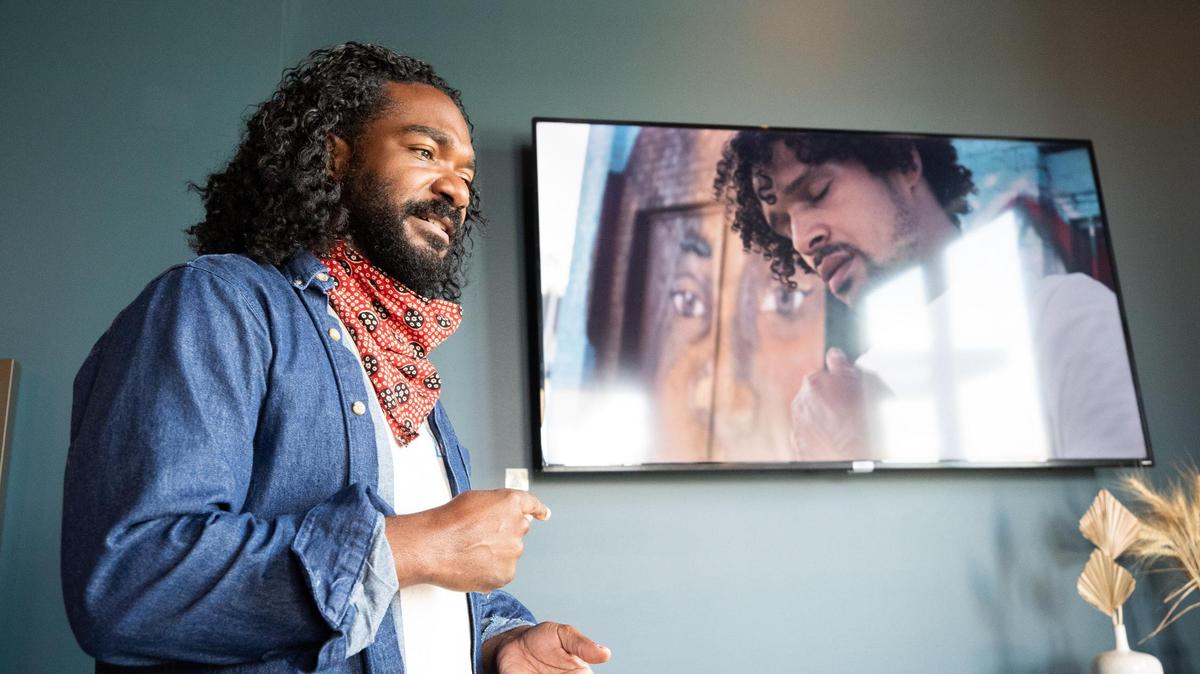 Jonathan Morris, Hotel Dryce co-owner, commissioned artwork for the new hotel that will reflect people in Fort Worth, especially those underrepresented in arts. The video STRANDS produced by DNAWORKS is featured in the hotel’s library.