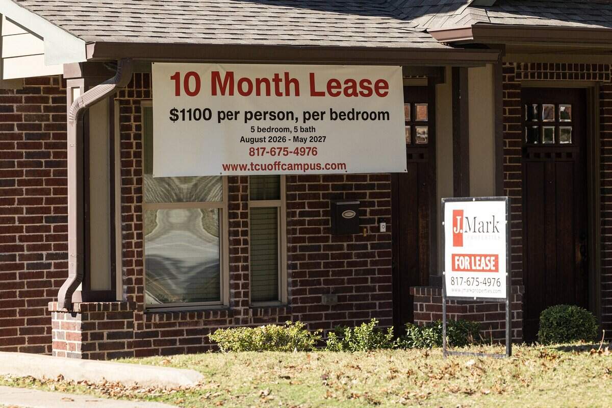 A sign advertising a 10-month lease is displayed on a large duplex on Forest Park Boulevard in Fort Worth on Wednesday, Nov. 26, 2025. The City Council is weighing a proposal that would limit multifamily “stealth dorm” units in the Rosemont neighborhood near TCU.