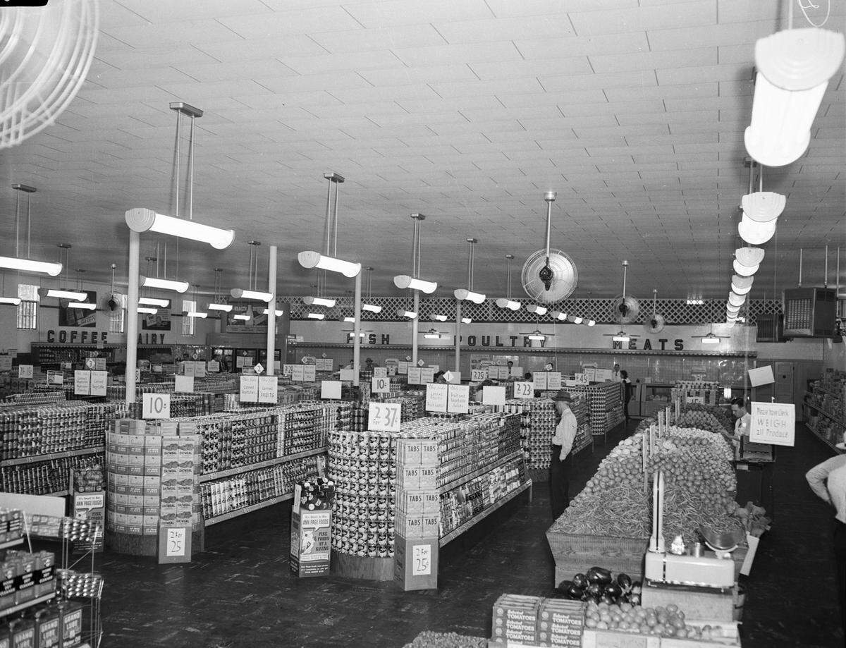May 12, 1942: The new A&P supermarket at 1608 Hemphill St. at West Maddox Avenue was 12,000 square feet, “believed to be the largest of its kind in this section of the country.” The interior is finished in cool green and white. ”The Super Market brings to Fort Worth its first example of the new mass display, mass sales food market, operated on much the same basis as the larger department stores,” the Star-Telegram reported. The location today is the newly opened Dickies Skate Plaza.
