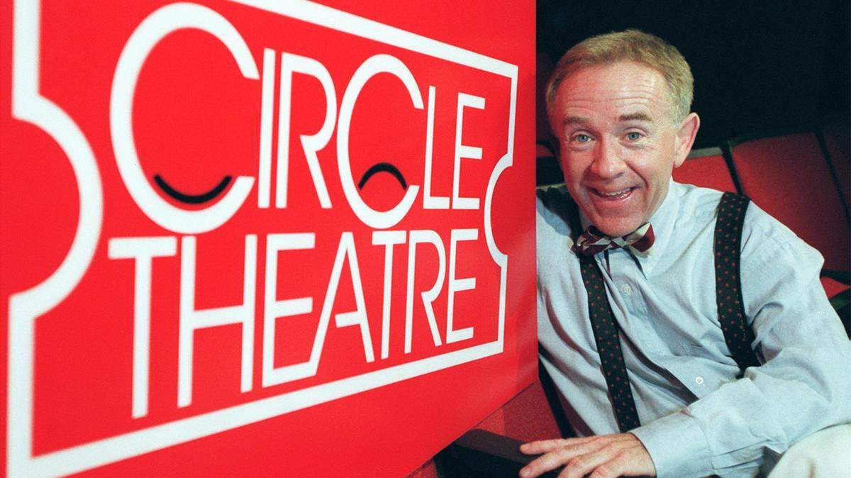 Leslie Jordan performed in the play “Hysterical Blindness and Other Southern Tragedies That Have Plagued My Life Thus Far” in 1999.