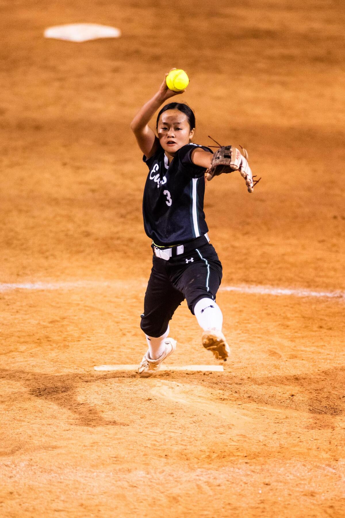 Avery Hoang pitching during the 6A UIL State Softball semifinal between Lake ridge and Deer Park in Austin Texas, on June 3rd, 2021.