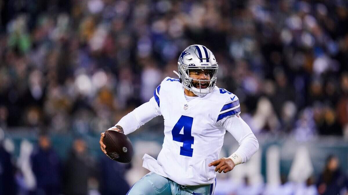 Dallas Cowboys quarterback Dak Prescott threw for a career-high five touchdowns against the Eagles in Philadelphia Saturday night. He finishes the regular season with 37 touchdowns, passing Tony Romo, who had 36 in 2007. (AP Photo/Julio Cortez)