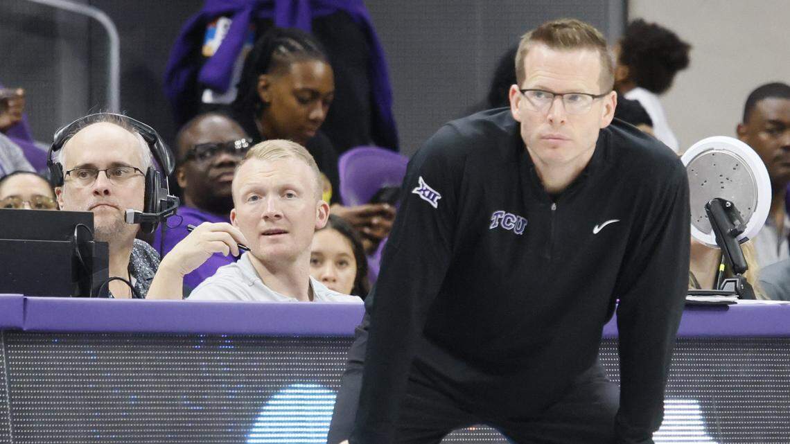 TCU women add 22-year-old freshman point guard with pro experience