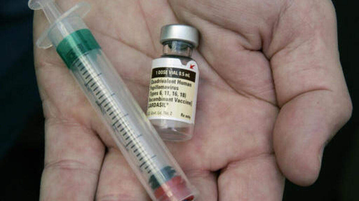 Head and neck cancers traditionally linked to alcohol and tobacco use are now more strongly tied to human papilloma virus (HPV), a study says. 