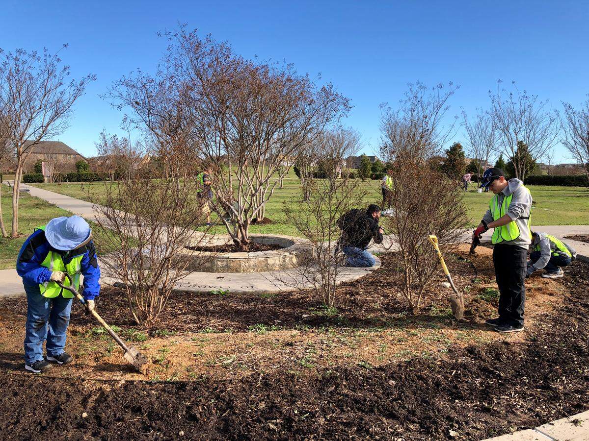 The Texas Nursery and Landscape Association volunteered to spend a day cleaning up at a North Texas park.